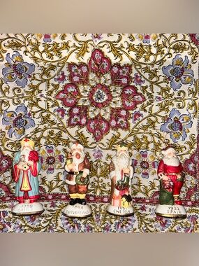 🎄Santa’s of the Nations, Santa’s of the World incomplete set 4 out of 7 🎄